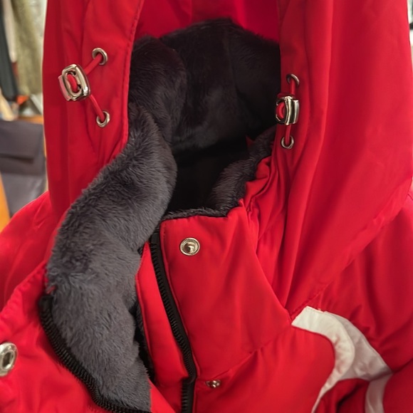 Ski jacket - Picture 11 of 13